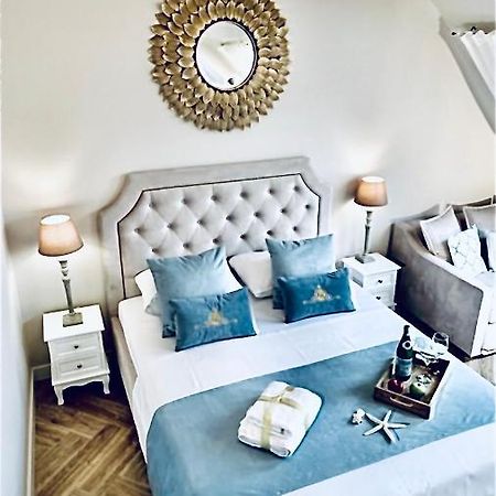 Apartamenty Kamienica Arte 5 우스트카 외부 사진
